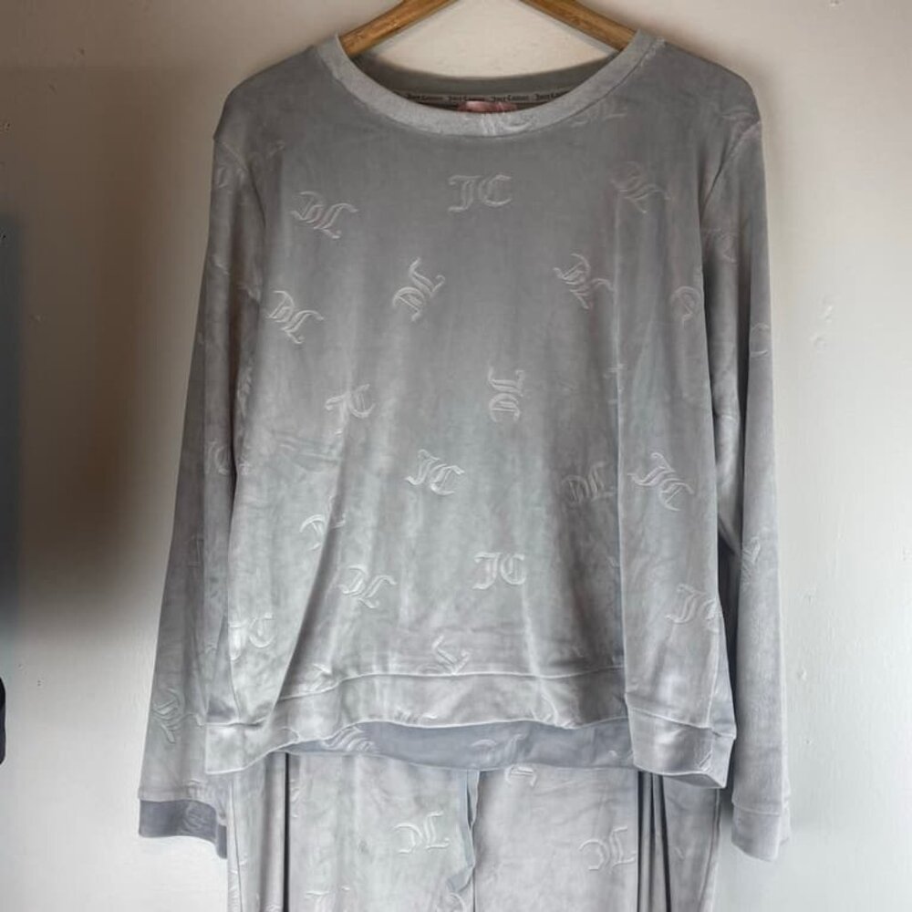 Juicy Couture Grey Velour Pajama Set Long Sleeve Size XL